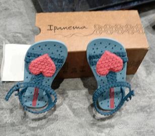 Ipanema azzurre con cuore rosso numero 19/20