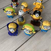 Set collezione Minions + intruso