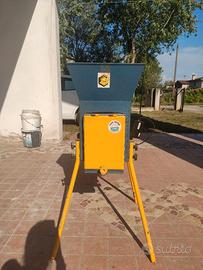 mulinetto per il mais 