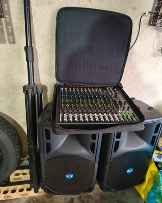 cassa Rcf +mixer con effetti voce 