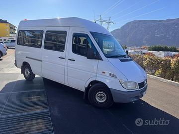 Mercedes sprinter