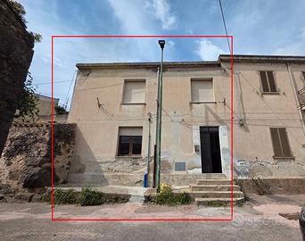 Seneghe (OR), casa indipendente con giardino