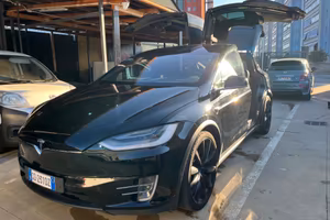 Tesla Model X - VENDUTA