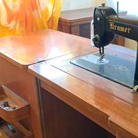 macchina da cucire d'epoca