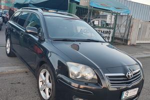 Toyota Avensis 2.0 D-4D 16V Station Wagon