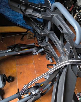 Porta biciclette per auto