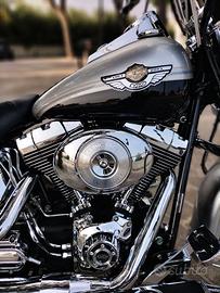 Harley Davidson heritage centenario