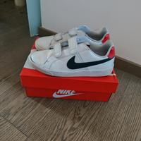 scarpe bambino Nike bianche logo blu numero 35