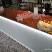 2 banconi uniti e separabili laccati con led