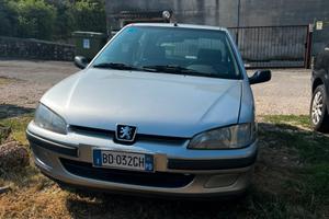 Peugeot 106