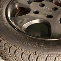 Set di 4 gomme invernali SAVA 195/60R15