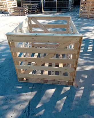 Bins in legno