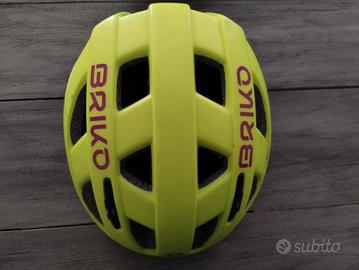 Casco da bici o skate da bambina