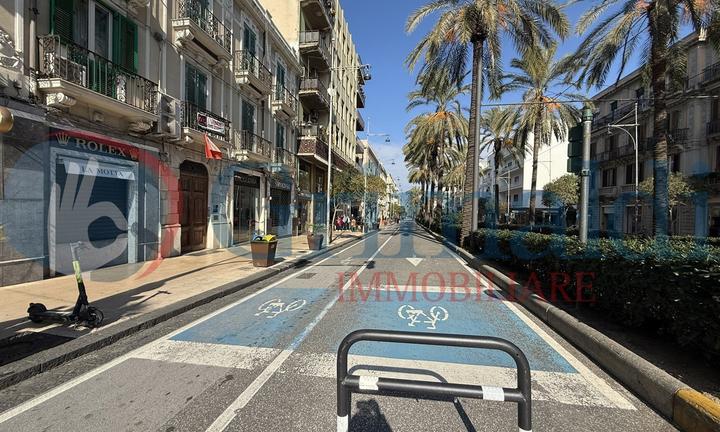 Negozio Messina [Cod. rif 3212420ACG]