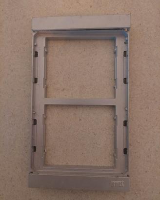 Cornice citofono Urmet 1168/62