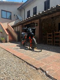 Ktm 690 smcr A2