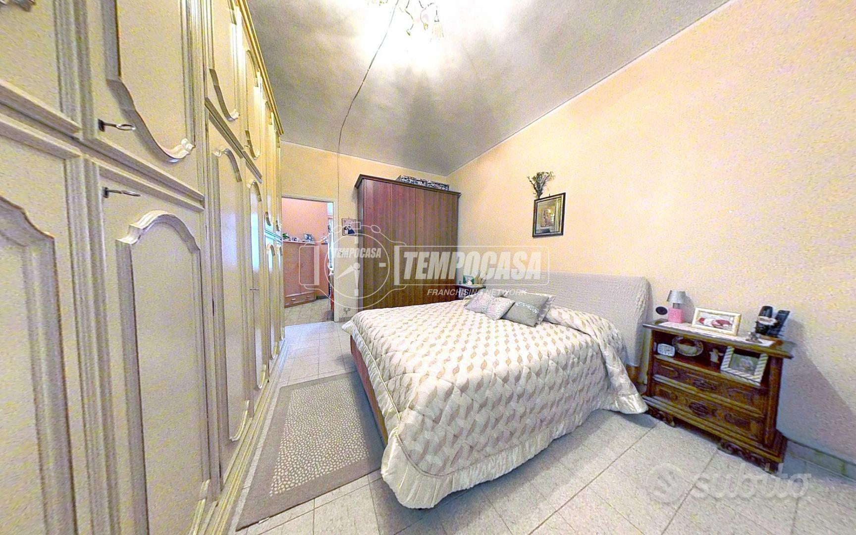 BILOCALE IN CORSO REGIO PARCO 24 - Altro