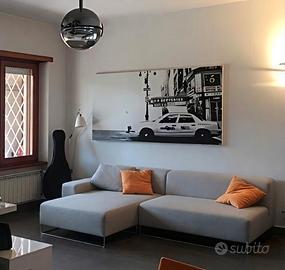 Divano "Living Divani" modello Wall
