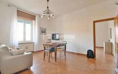 APPARTAMENTO E CONDOMINIO RISTRUTTURATI , P.AUTO -