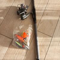 Canna da pesca + mulinello + nassa