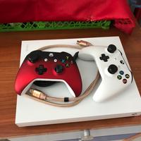 Xbox one s + 2 Pad + cavo 4K