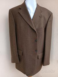 Abito completo spezzato in tonalità marrone