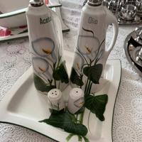 Servizio ceramica olio aceto sale e pepe