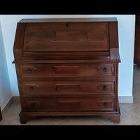 Cassettiera in legno 