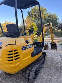 Miniescavatore komatsu pc 12