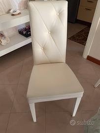4 Sedie in pelle bianca