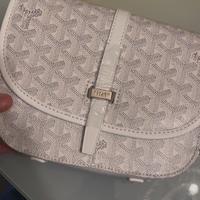 goyard bag white