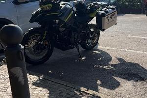 Benelli 702 trk