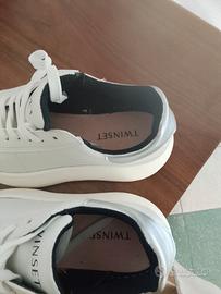 scarpe con i dettagli argento 