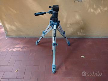 Treppiede fotografico Slick 88M