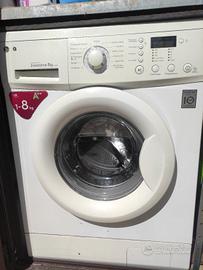 Lavatrice LG Direct Drive 8Kg