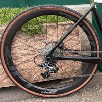 ZIPP 303 S GRAVEL  - STRADA con etichetta