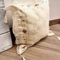Federa cuscino vintage raso e pizzo ricamata