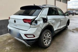 VW T-Roc 2.0 TDI 150CV DSG - 2025 Incidentata