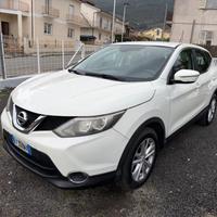 Nissan Qashqai 1.5 dCi DPF Tekna