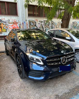 Mercedes GLA 220 Premium - 4matic