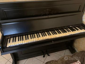 Pianoforte verticale "Rossenfranz"