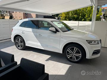 Audi Q5 Sline Plus 2.0 Quattro Diesel