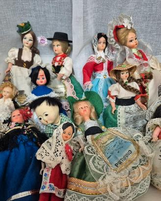 26 bambole vintage da collezione souvenir '60 -'70
