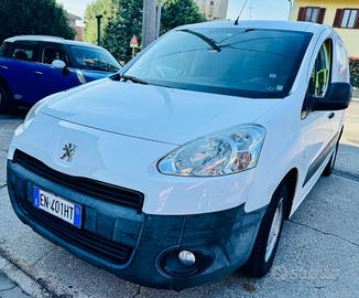 Peugeot Partner Tepee 1.6 HDi Autocarro 3 posti