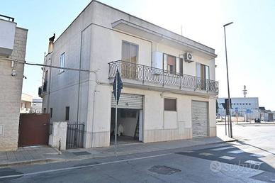 Immobile di 60 m² con 3 locali a Alberobello