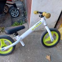 Bicicletta senza pedali per bambini