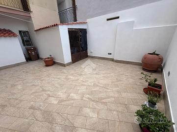 3 LOCALI A MARANO DI NAPOLI