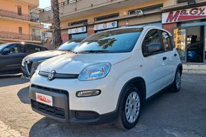 Fiat Panda 1.0 FireFly Hybrid 70 cv