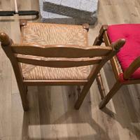 4 sedie perfette e molto robuste con 4 cuscini