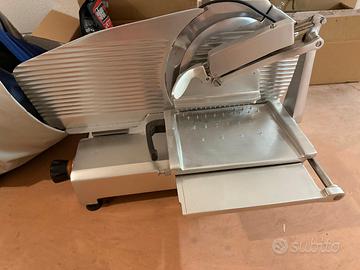 affettatrice verticale V350